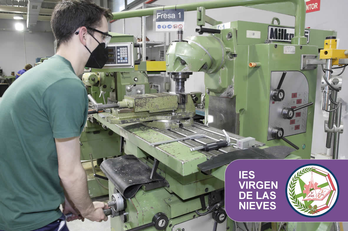 Técnico Superior en Mecatrónica Industrial - IES Virgen de las Nieves